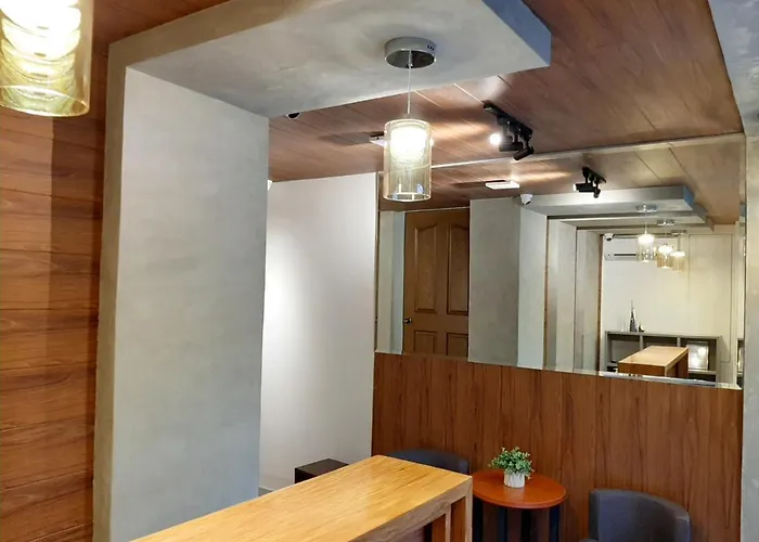 Anex Near Roxas Boulevard