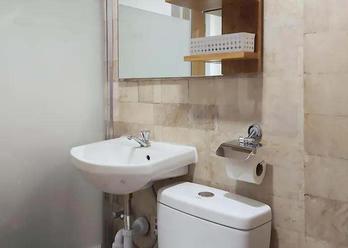 Anex Near Roxas Boulevard 3*